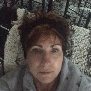 Meet your Posher, Debra